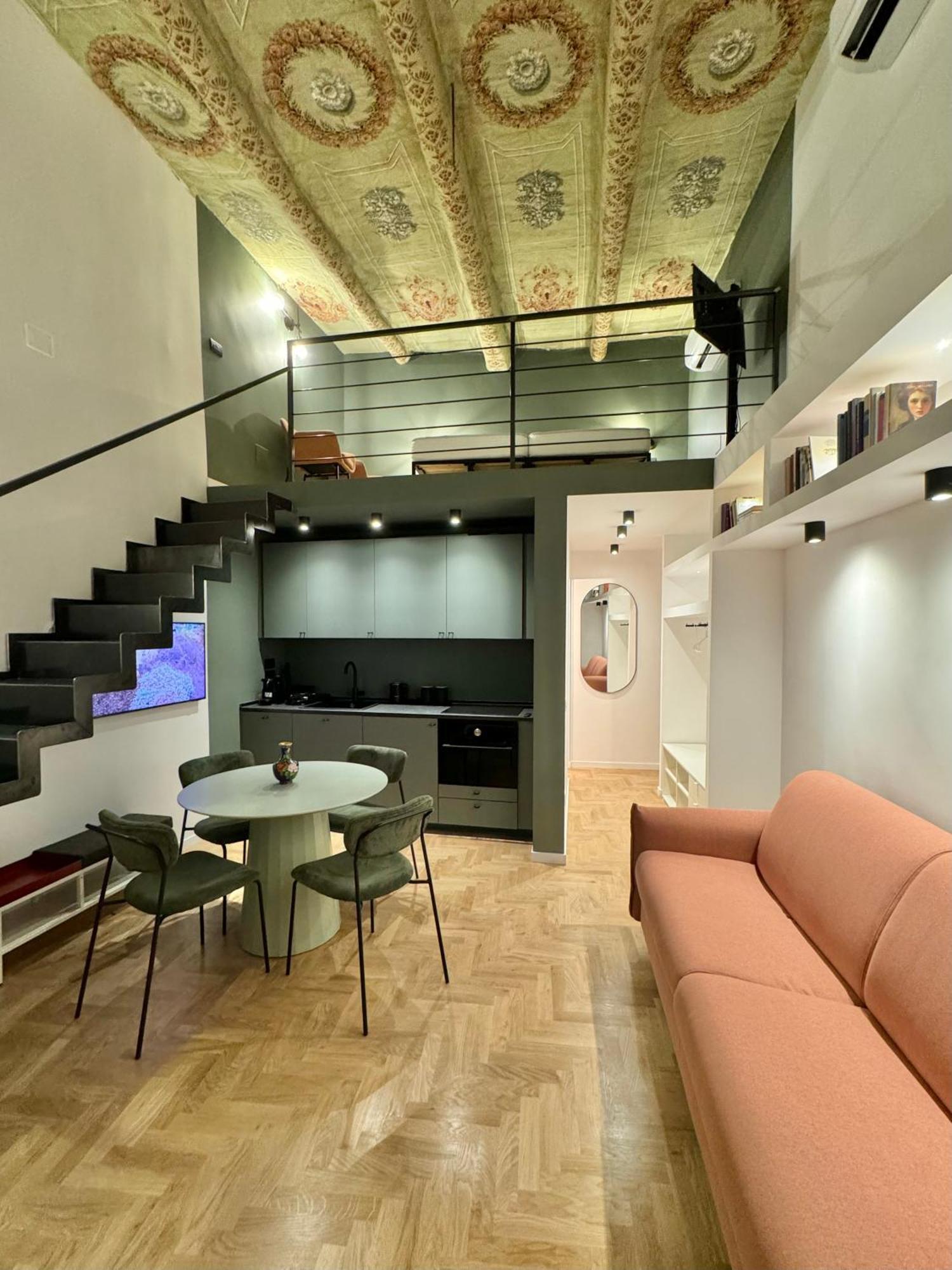 Alma De Chiaja - Design Suites & Apartments Napels Buitenkant foto