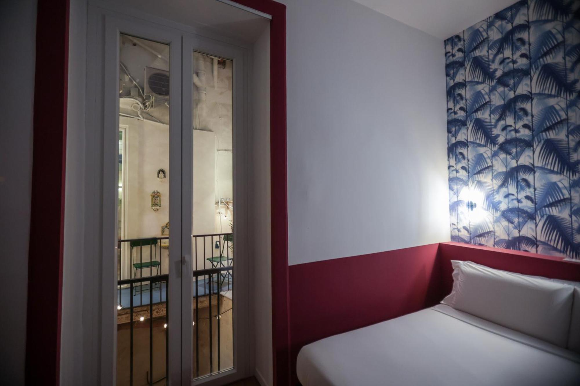 Alma De Chiaja - Design Suites & Apartments Napels Buitenkant foto