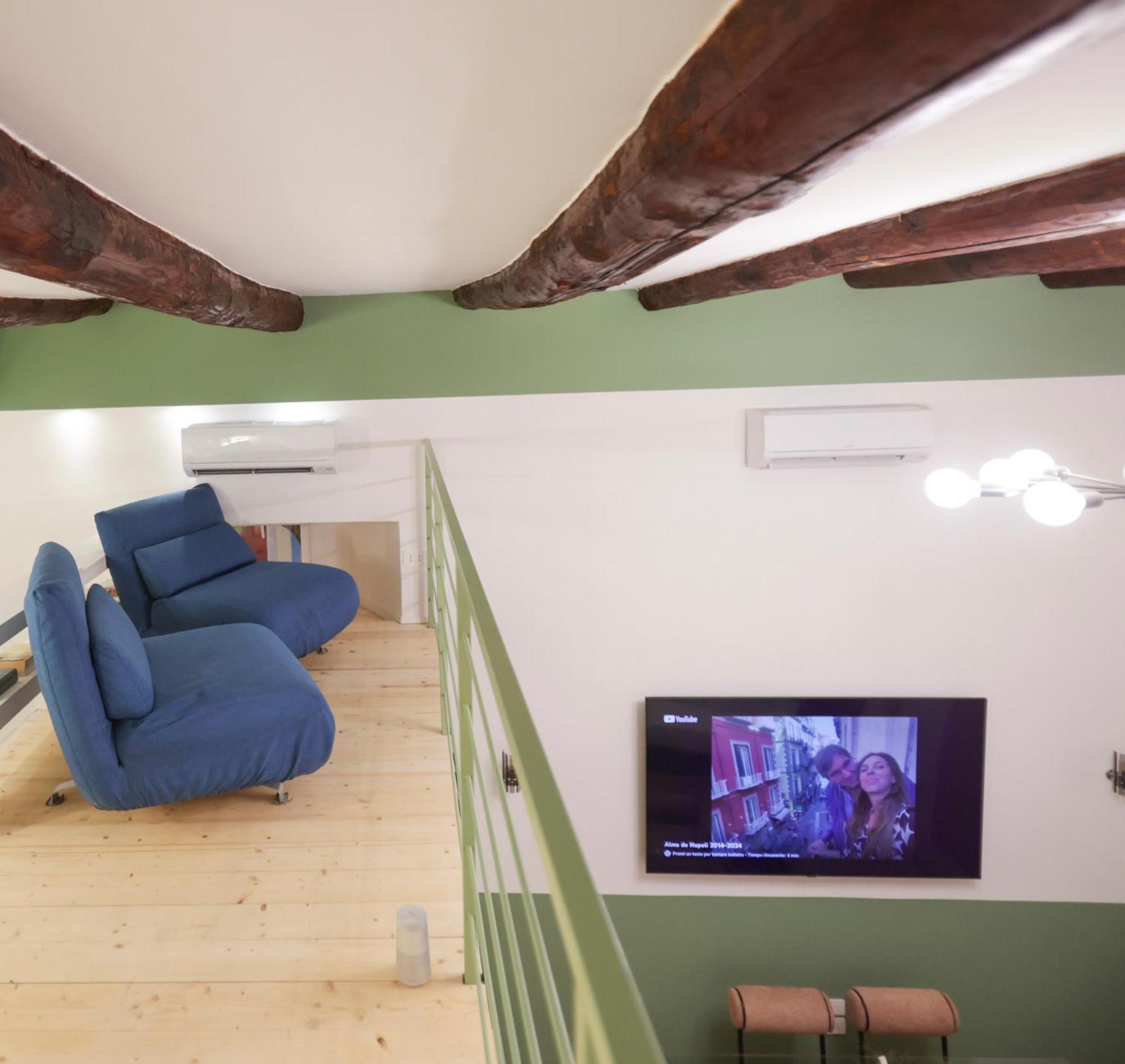 Alma De Chiaja - Design Suites & Apartments Napels Buitenkant foto
