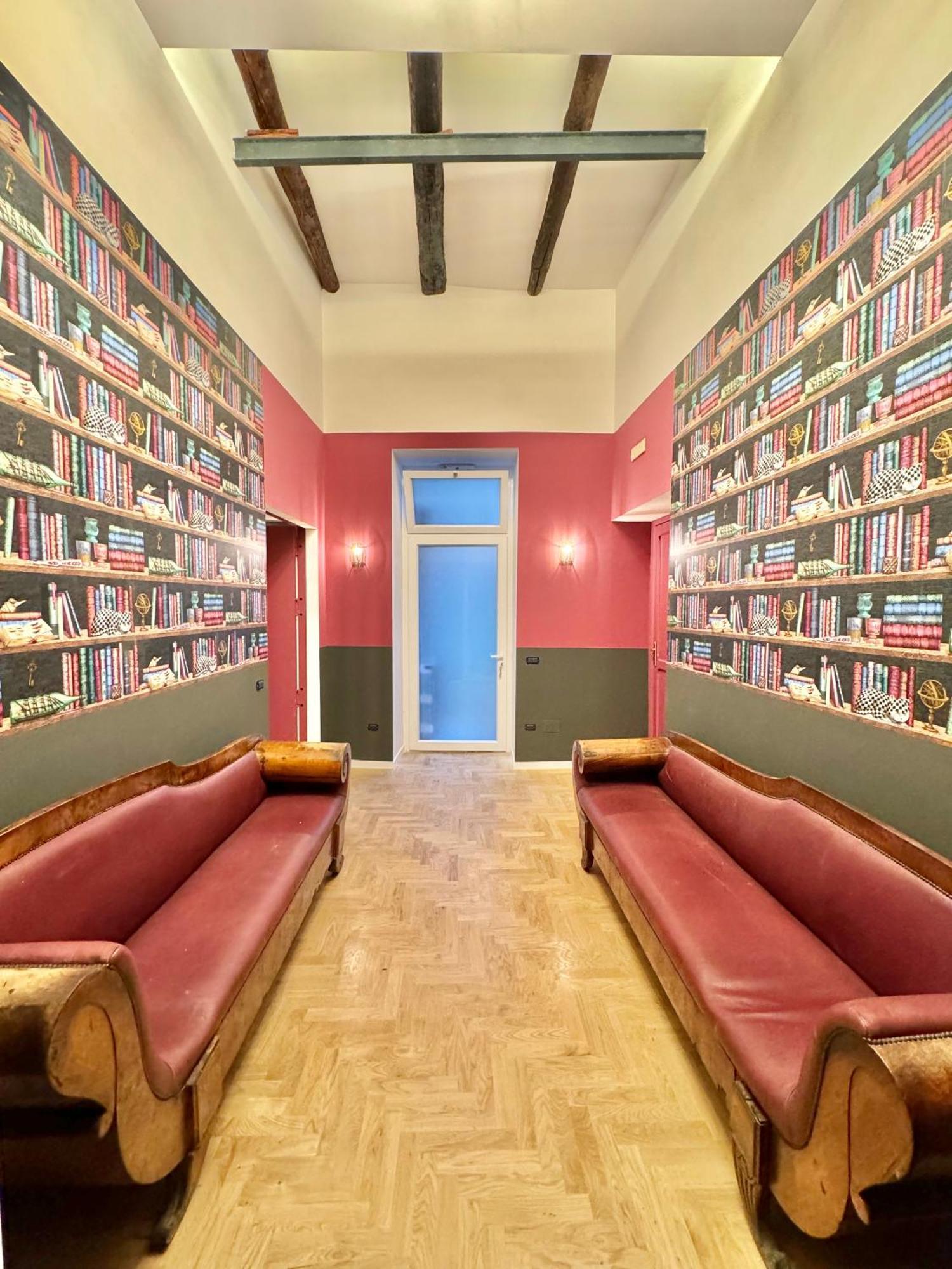 Alma De Chiaja - Design Suites & Apartments Napels Buitenkant foto