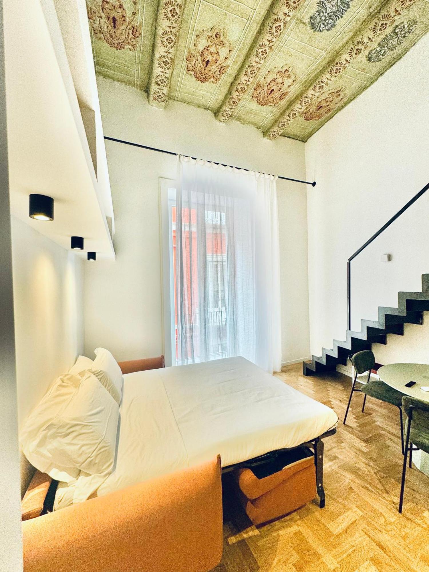 Alma De Chiaja - Design Suites & Apartments Napels Buitenkant foto